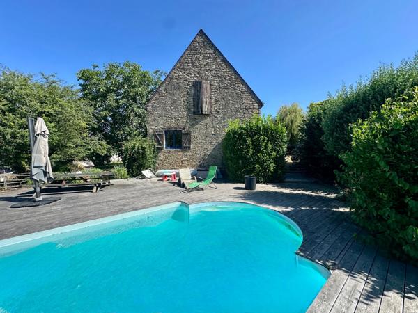 Magnifique ensemble de 2 bâtisses en pierre - SAINT AVÉ (limite Vannes)