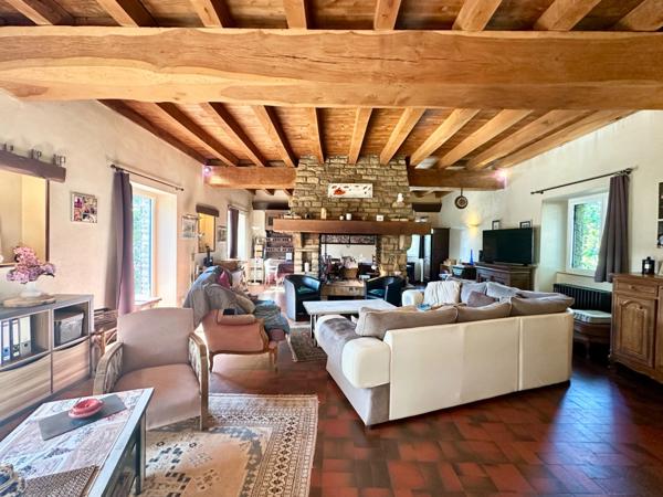 Magnifique ensemble de 2 bâtisses en pierre - SAINT AVÉ (limite Vannes)