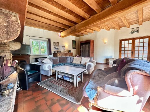 Magnifique ensemble de 2 bâtisses en pierre - SAINT AVÉ (limite Vannes)