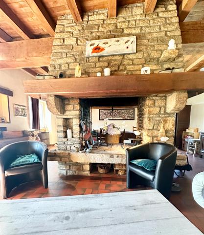 Magnifique ensemble de 2 bâtisses en pierre - SAINT AVÉ (limite Vannes)