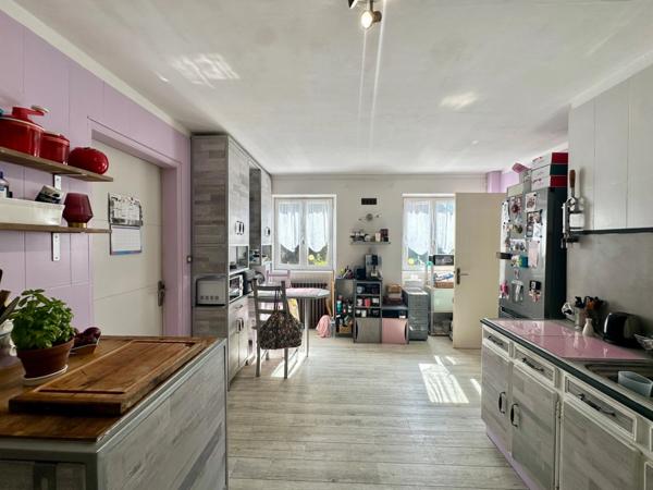 Magnifique ensemble de 2 bâtisses en pierre - SAINT AVÉ (limite Vannes)