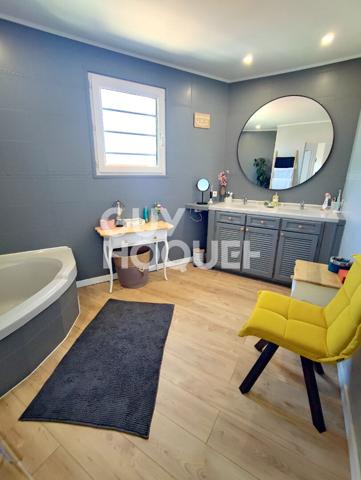 Maison 3 faces à vendre à Cabestany (66330) - 4 chambres, 155 m2 avec piscine !