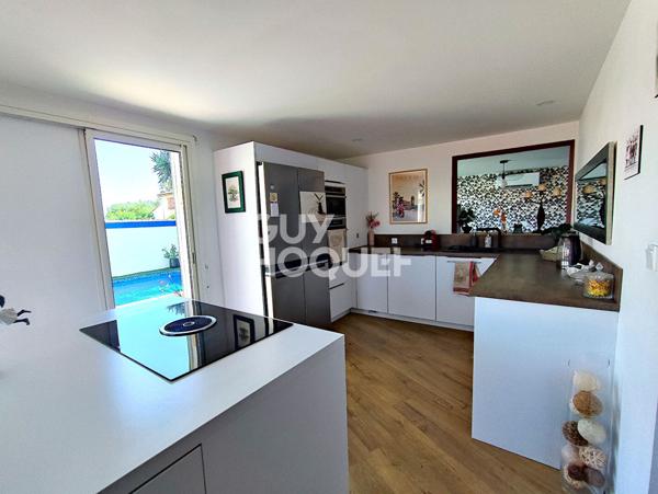 Maison 3 faces à vendre à Cabestany (66330) - 4 chambres, 155 m2 avec piscine !