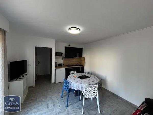 Appartement à louer 1 pièce 22.26m²