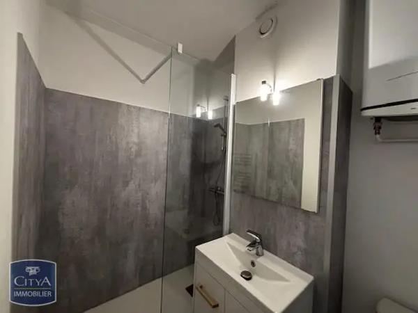 Appartement à louer 1 pièce 22.26m²