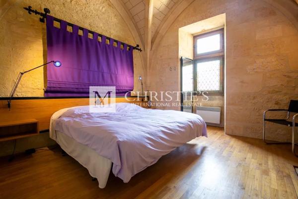 Magnifique château médiéval au cœur de la Dordogne