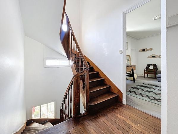 Maison Angers 7 pièce(s) 170 m²