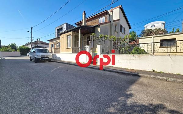 Maison à vendre    4 pièces • 70 m2 Oullins