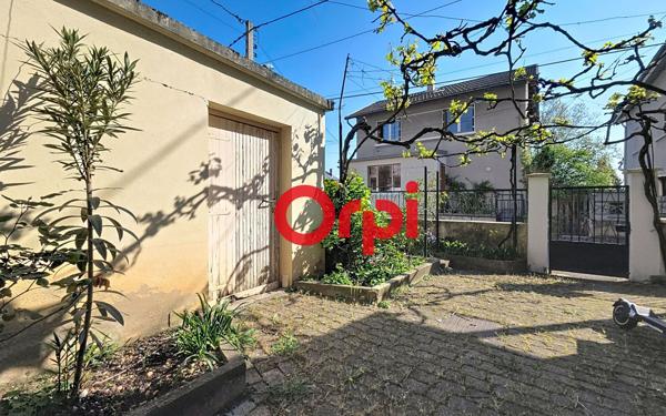 Maison à vendre    4 pièces • 70 m2 Oullins