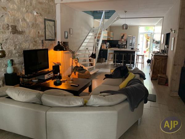 Vente maison Saintes : 269 000 € - AJP Immobilier Saintes