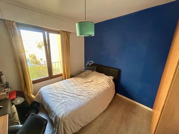 Appartement Poissy 3 pièce(s) 67 m2 269 000 € **  - Référence  9117