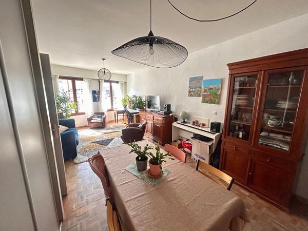 Appartement Poissy 3 pièce(s) 67 m2 269 000 € **  - Référence  9117