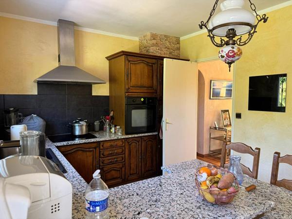 Belle maison traditionnelle