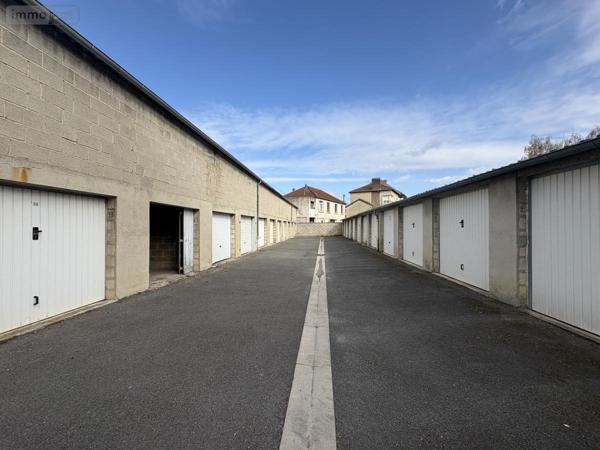 Garage - Parking à vendre à Laon dans l'Aisne (02000), ref : 02002-353