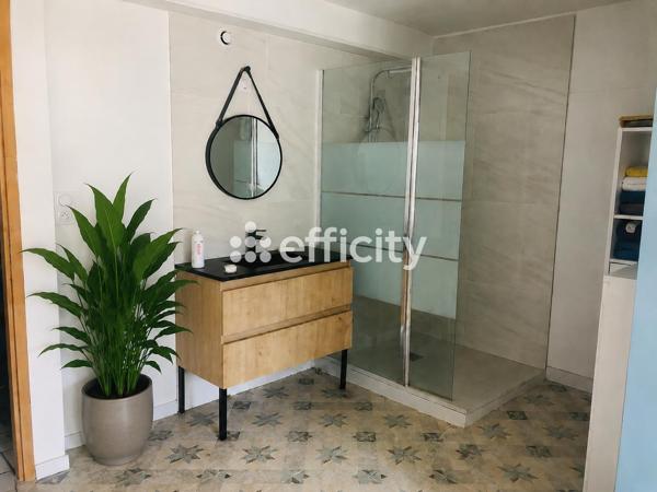 Appartement
         4 pièces
        - 98 m² 389 000 € *