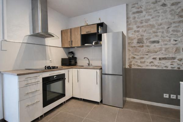 Appartement
         2 pièces
        - 42 m² 119 000 € *