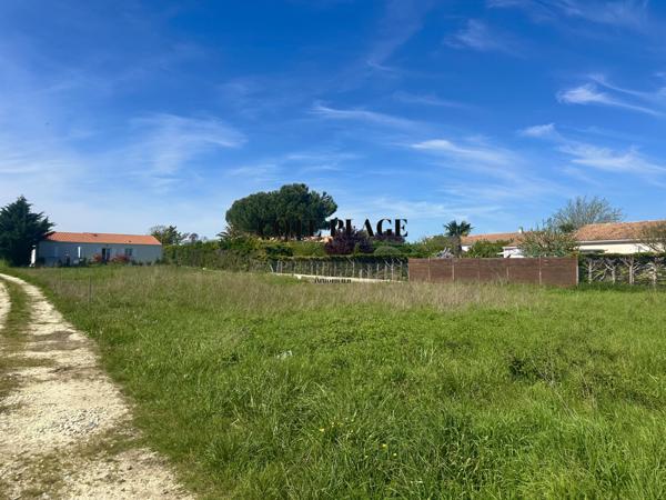 Royan (17200) TERRAIN VIABILISÉ IDÉALEMENT SITUÉ A ROYAN au prix de 225 720 € HAI