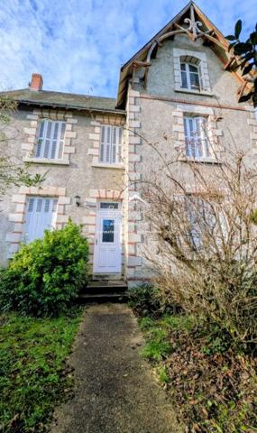 Maison bourgeoise proche  des commodités