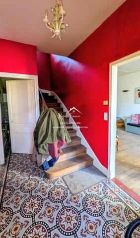 Maison bourgeoise proche  des commodités