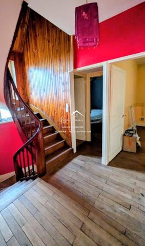 Maison bourgeoise proche  des commodités