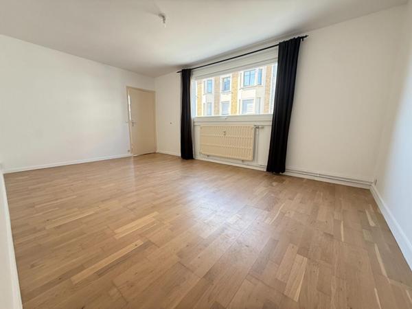 A VENDRE : T2 à LILLE • Hypercentre • 199 000 € FAI • Réf. 1718