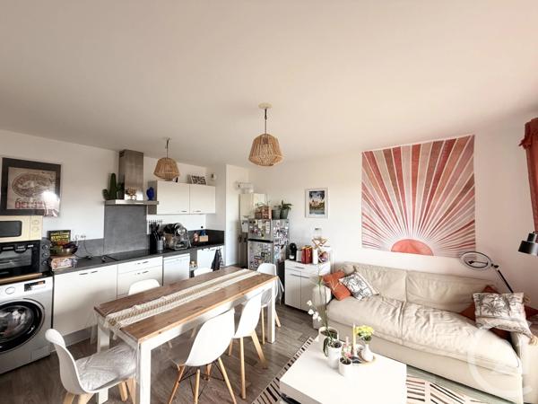 Appartement T2 à vendre  2 pièces - 42,07 m 2   PORNIC  - 44