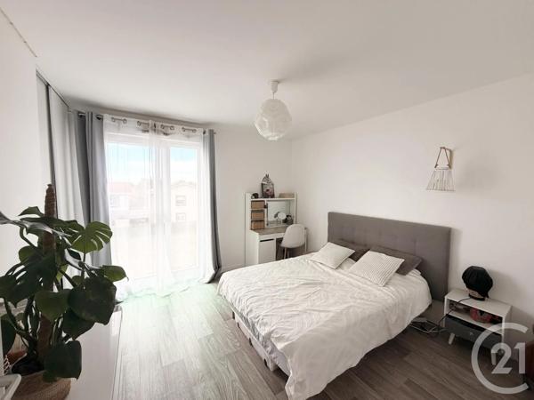 Appartement T2 à vendre  2 pièces - 42,07 m 2   PORNIC  - 44