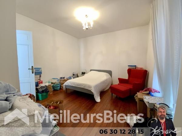 Immeuble mixte habitation commerce en centre ville