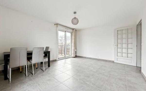Appartement à vendre    3 pièces • 68 m2 Draveil