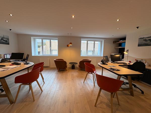 Port de co. - Bureaux neufs 60m² , Brest