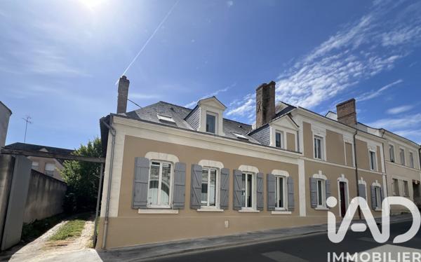 Maison à vendre 15 pièces 345 m² Feneu