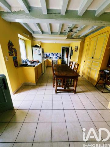 Maison à vendre 15 pièces 345 m² Feneu