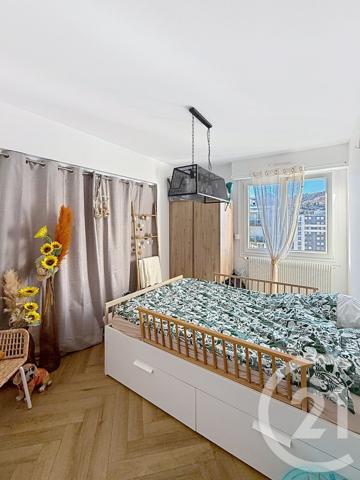 Appartement F3 à vendre  3 pièces - 71,78 m2 CLERMONT FERRAND - 63