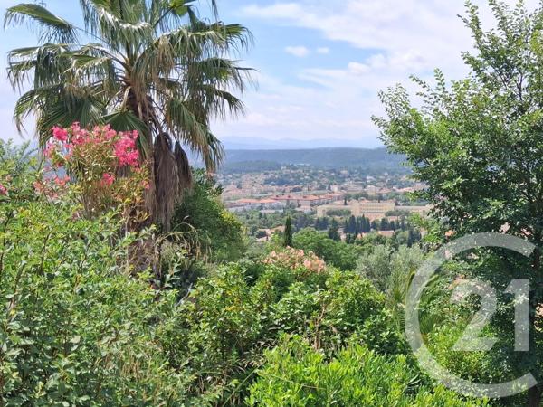 Maison à vendre  5 pièces - 110 m 2   DRAGUIGNAN  - 83