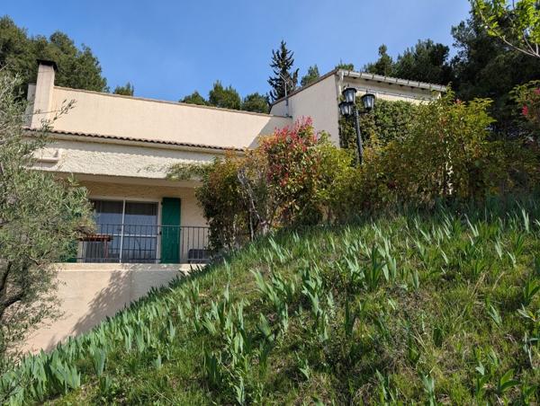 ARAMON maison 5 chambres, sur parcelle d'environ 1600m²