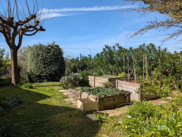 ARAMON maison 5 chambres, sur parcelle d'environ 1600m²