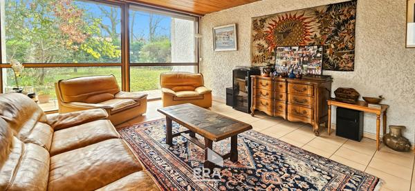 MERIGNAC PARC FEAU - Maison de 190m² sur plus de 800m² de parcelle - Proche centre-ville