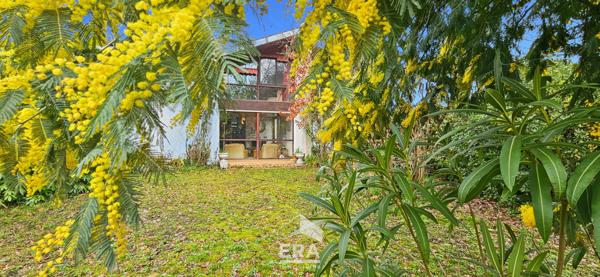 MERIGNAC PARC FEAU - Maison de 190m² sur plus de 800m² de parcelle - Proche centre-ville