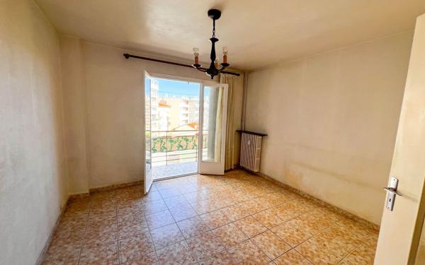 Appartement à vendre    2 pièces • 41,07 m2 Antibes