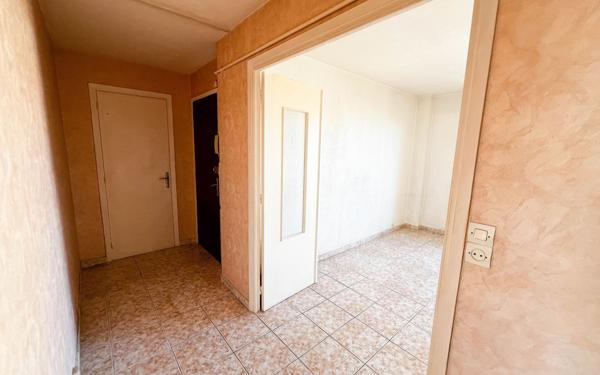 Appartement à vendre    2 pièces • 41,07 m2 Antibes