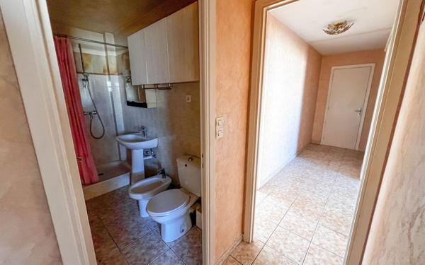 Appartement à vendre    2 pièces • 41,07 m2 Antibes