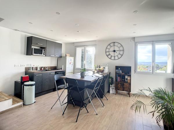 Montanay (69250) Location maison meublée 967 euros/mois + charge 23 euros