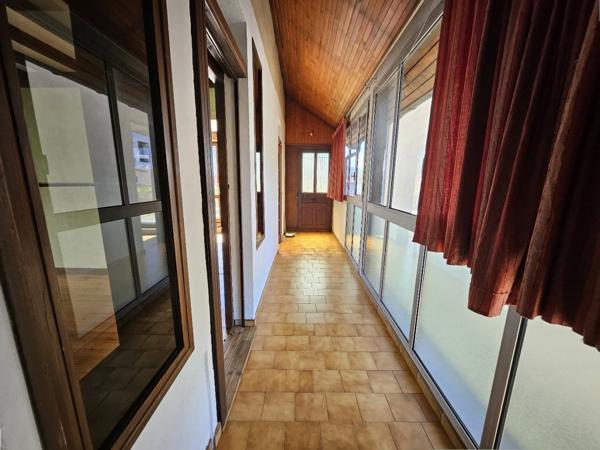 Entre maison et appartement : 153 m² habitables, terrasse et 2 grands garages - ALBERTVILLE CENTRE (73200)