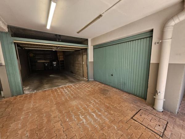 Entre maison et appartement : 153 m² habitables, terrasse et 2 grands garages - ALBERTVILLE CENTRE (73200)