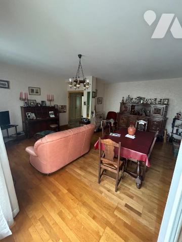 LORIENT Nouvelle-ville - T5 de 96 m2 -balcon -garage