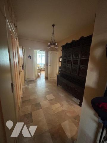LORIENT Nouvelle-ville - T5 de 96 m2 -balcon -garage
