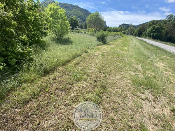 Terrain 1428 m²