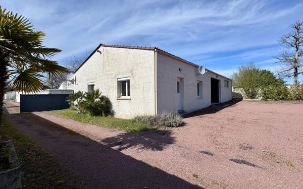 Maison à vendre    2 pièces •  La Tremblade