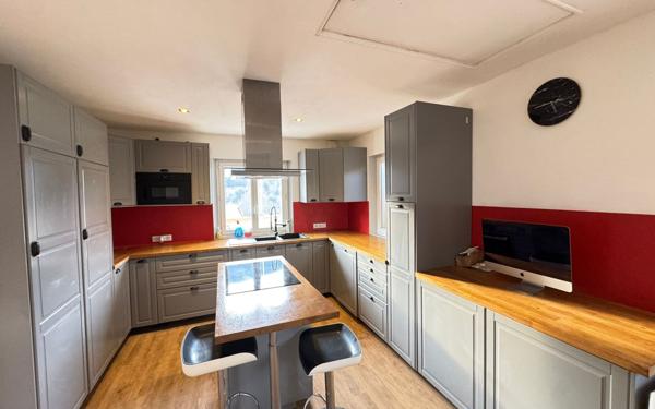 Maison à vendre    4 pièces •  Selonnet