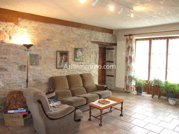 Vente Maison 6 pièces 195 m2 à Orgelet